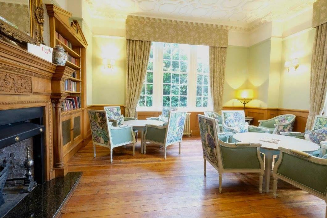 Nunsmere Hall Hotel Oakmere Eksteriør bilde